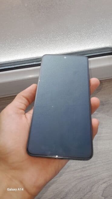 redmi qulaqliq: Redmi Note 13, 256 GB, rəng - Qara, İki sim kartlı — 3