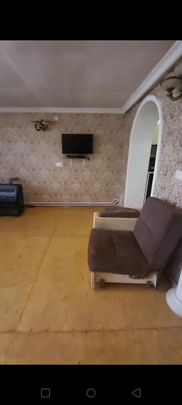 emircanda ev satisi: Kiraye verilir aileye ve ya telebe qizlara 300 manat ve 50 manat ofis — 3
