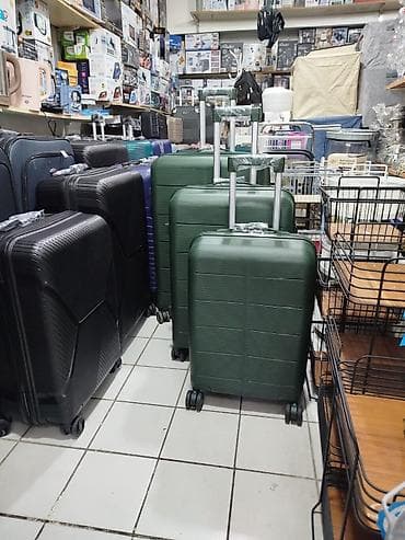 Sərt gövdəli təkərli çamadanlar – müxtəlif ölçü və rənglərdə -