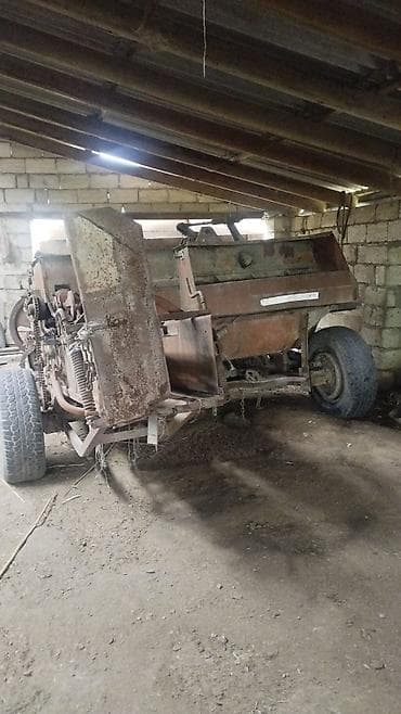 Kənd təsərrüfatı üçün ot-saman presləyən balya aparatı - Tip