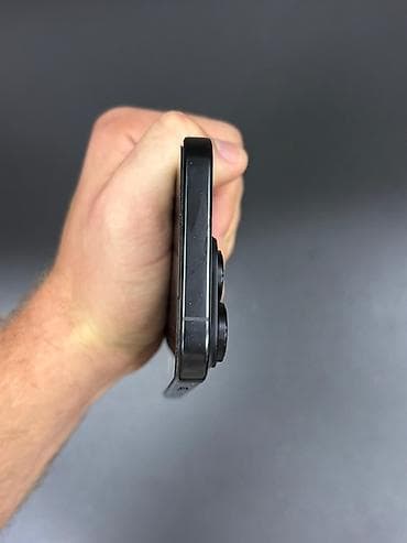 ipad pro 9 7: IPhone 16 Pro, 256 GB, Qara — 5