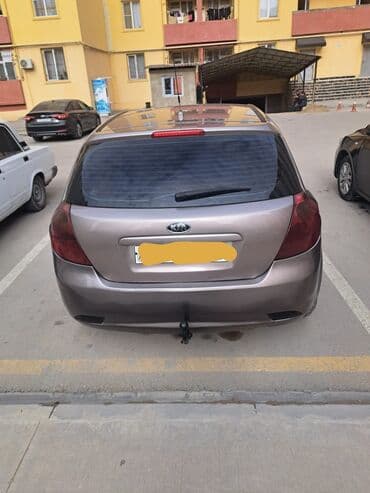 avtomobil satış saytları: Kia Ceed: 1.6 l | 2007 il Hetçbek — 2
