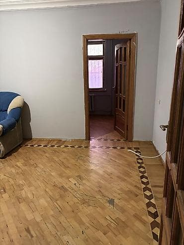 zigda heyet evi: 🏠 Kirayə verilir – İnşaatçılar metrosunun yaxınlığı 📍 Köhnə tikili — 6