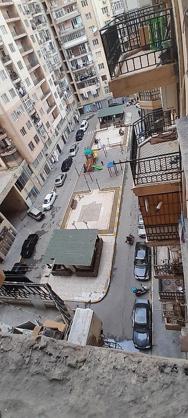 ev menzil: Yeni yasamal Əsəd Əhmədov küçəsi üzrə yerləşən 22 mərtəbəli binanın 8 — 6