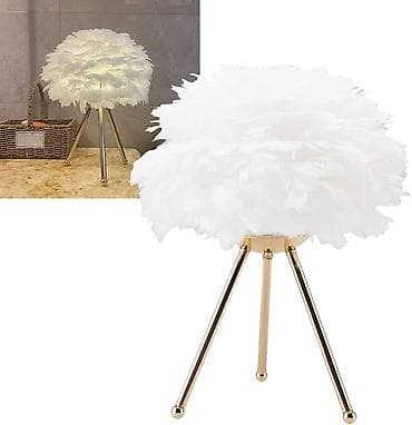 qedimi parca: Tük abajurlu masa lampası - Dizayn: Ağ, yumşaq tüklərdən hazırlanmış — 4