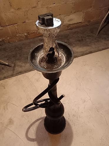 Nargilə komplekti – klassik dizayn, qara rəng - Material: metal gövdə