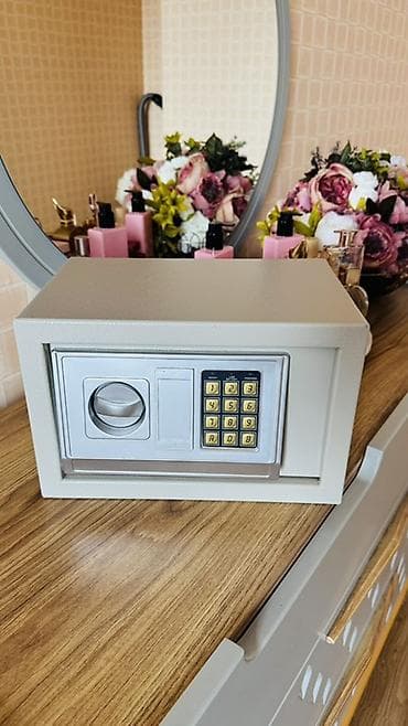 Tel:099-597-75-75 Elektron seyf – kompakt, polad gövdəli - Ölçü