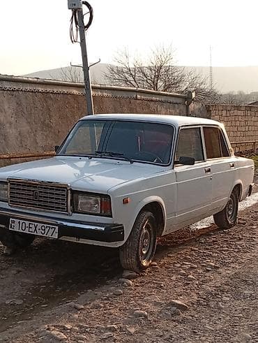 sport rol: Lada 2107 sedan – klassik ağ rəngli model Texniki xüsusiyyətlər və — 1
