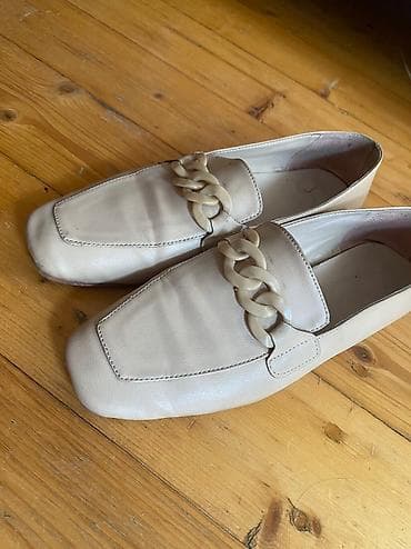 Qadın ayaqqabıları: Ölçü: 39, rəng - Bej, İşlənmiş — 1