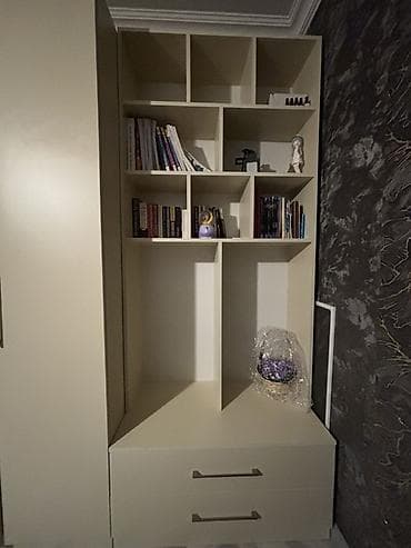 İşlənmiş, 2 qapılı, Siyirməli, Bej, Digər material, Açılan, Düz dolab