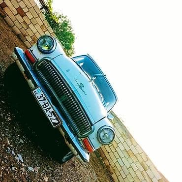 megane fara: Klassik GAZ Volga sedan - Korpus: 4 qapılı sedan, xrom ön-bamper və — 1