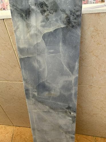 Bərkidici məhsullar: Hindistan istehsalı keramogranit göy rəngdə. Cəmi 10 kvadratdı, 7.2 — 1