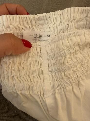 usag geyimi: Uşaq şortu – krem/ivory rəngdə - Ölçü: 12–18 ay (etiketdə: CM 86) - — 2