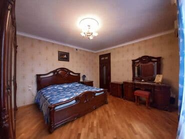 keşlədə satılan həyət evləri: 7 otaqlı, 272 kv. m, Orta təmir — 4