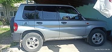 santa fe 2008: Mitsubishi Pajero: 1.8 l | 1998 km Ofrouder/SUV — 1