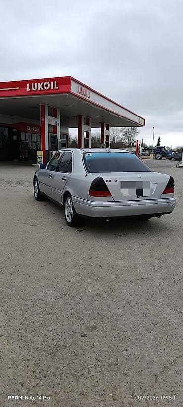 mercedes benz w204: Mercedes-Benz C 200: 2 l | Sedan — 7
