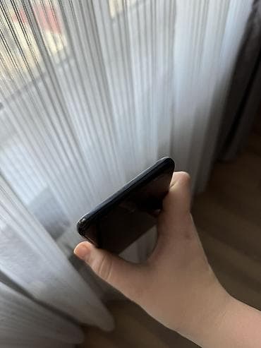 telefon satisi ikinci el: Samsung Galaxy J6, 32 GB, rəng - Qara, Barmaq izi — 4