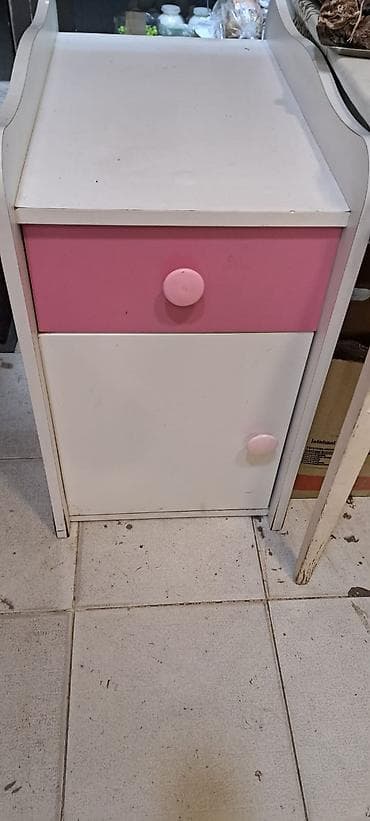 Оборудование для мойки: Mağaza üçün vitrin polkalar şkaflar şüşeli polka oturan stul qabaq — 4