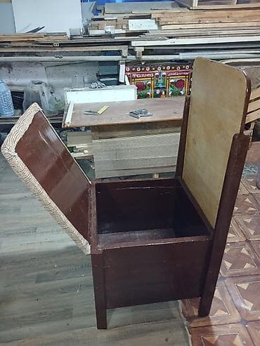 sandiq mebel: Həm oturacaq həmdə ütüləmək üçün açılıb bağlanan arxalıq. həmçinin də — 3