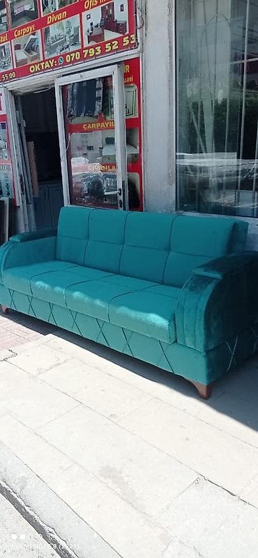 Divan fabrik istehsalidir En 220 sm Ici 180 sm Acilir alti sandiq
