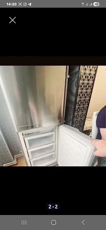 2 qapılı Samsung Soyuducu Satılır, rəng - Qara