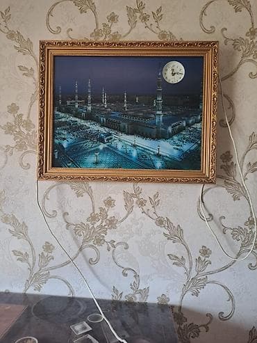 nar 1 saat: Məscid mənzərəli divar tablo-su və saat - Çərçivə: Qızılı rəngdə — 1
