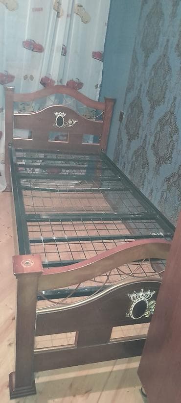 Təknəfərlik çarpayı, Bazasız, Matrassız, Siyirməsiz