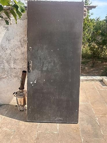 Metal qapı və qapı çərçivəsi - Material: möhkəm metal (polad əsaslı) — 2