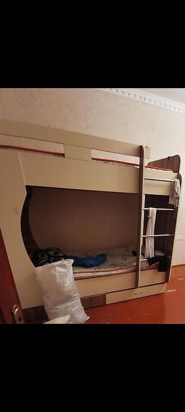 2 mertebe kravatlar: Oğlan və qız üçün, İşlənmiş, Çarpayı — 1