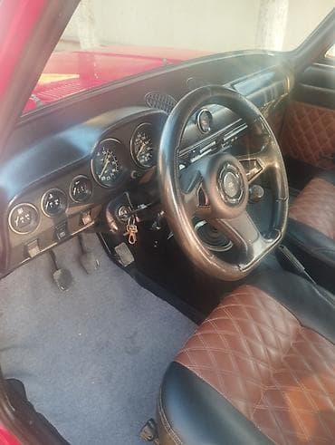 011 ucuz: VAZ (LADA) 2101: 1.7 l | 1984 il 20493 km Sedan — 10