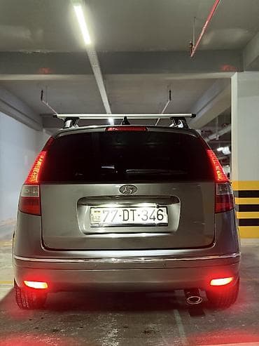 Продажа авто: Hyundai i30: 1.6 л | 2008 г. Универсал — 4