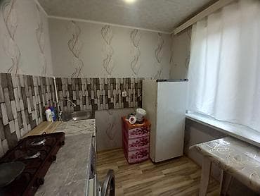 Kirayə mənzillər: Sumqayıt şəhər 2-ci mkr,5/3 orta tam təmirli mənzil əşyali satılır — 10