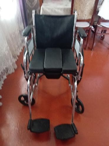 Tualet funksiyalı əlil arabası (Commode Wheelchair) - Çərçivə: parlaq — 2