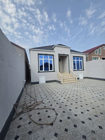 ev uzlukleri: Məmmədli 4 otaqlı, 110 kv. m, Yeni təmirli — 1