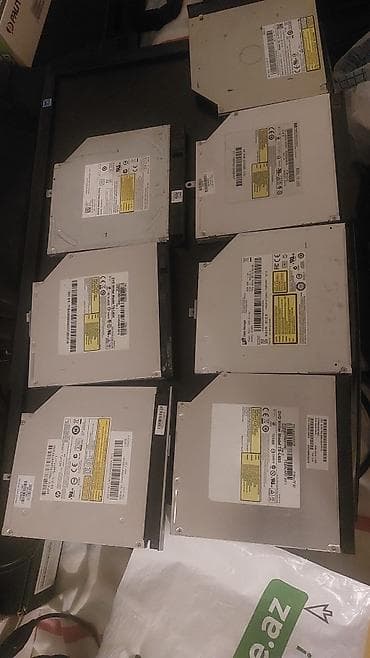 ikinci el notbuk: Diskavodlar 10 azn — 1