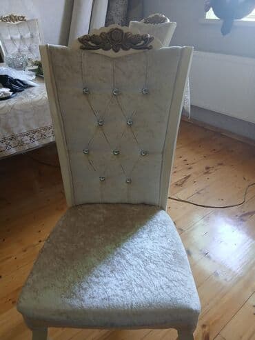 деревянные кресла качалки: Mətbəx üçün, İşlənmiş, Qatlanmayan, rəng - Bej Stul — 1