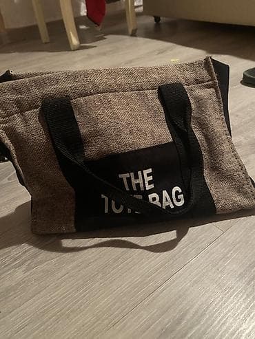 Çiyin çantası, Marc Jacobs