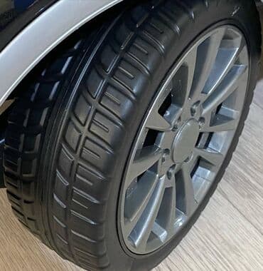 maşınlar uşaq üçün: Qəşəng, yığcam və ən əsası münasib qiymətə Rolls-Royce Xüsusiyyətlər — 11