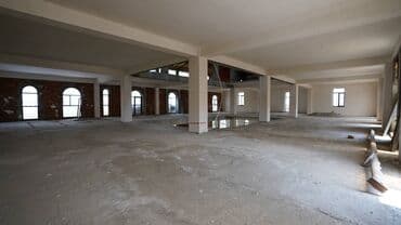 saray mtk əlaqə nömrəsi: Ticarət Mərkəzi Mall yaritəmir 5000 kv,1-ci mərtəbə Bowling 1400 kv — 9