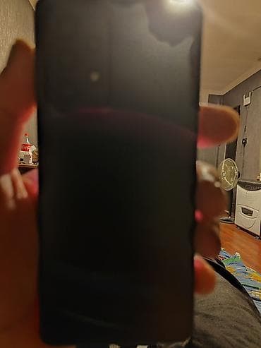 goruntu kamera: Samsung Galaxy A53 5G, Barmaq izi — 2