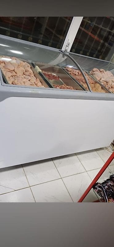 Eni-68sm Uzunu-1.60sm Hündürlük-91sm təkərə qədər olan hissəsi 500