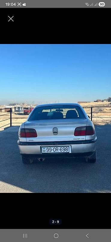 traktor satşı: Opel Omega: 2 l | Sedan — 2