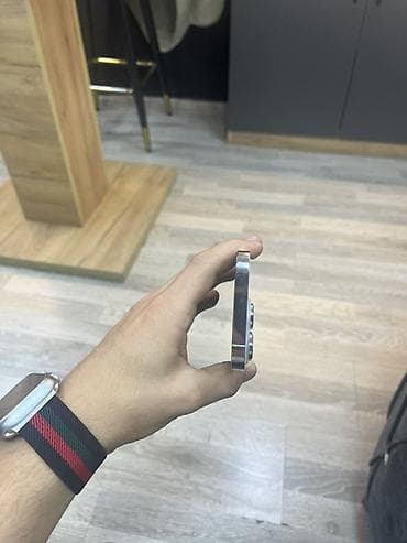 Elektronika: IPhone 13 Pro, Gümüşü — 3