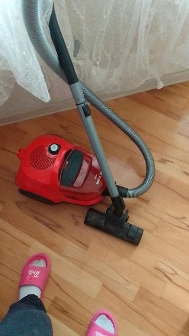 Məhsul: Bosch GS-10 tozsoran Xüsusiyyətlər: - Siklon texnologiyalı