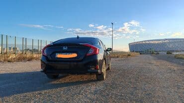 Mobil telefonlar üçün digər aksesuarlar: Honda Civic: 1.5 l | 2016 il Sedan — 2