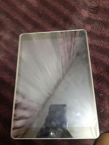 planşet apple: İşlənmiş Apple iPad 2 (2011), 13", 64 GB, Ünvandan götürmə — 2