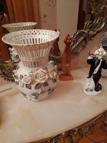 dibçək qablarının satışı: Guldanlar ferqli qiymete — 2