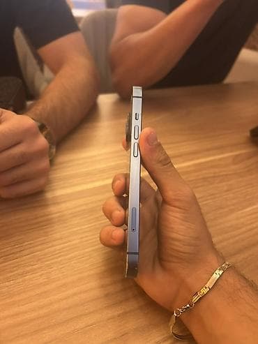apple m1: IPhone 13, 128 GB, Mavi, Simsiz şarj — 2