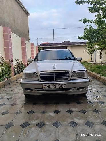 07 şəkili: Mercedes-Benz C-Class: 2.2 l | 1999 il Sedan — 1