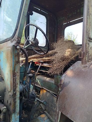 225 40 19: Traktor MTZ (Belarus) – klassik universal kənd təsərrüfatı texnikası — 8